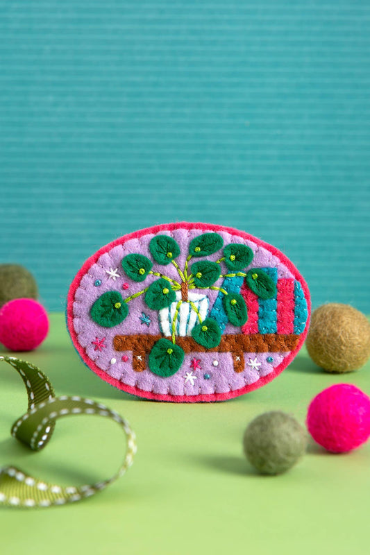 Pilea Felt Craft Brooch Kit